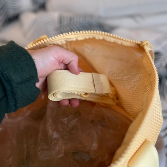 DAGNE DOVER LARGE AIR MESH LANDON CARRYALL - Picture 6 of 8